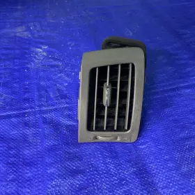225.IN1M08 INFINITI Driver Left Dashboard Air Vent G35