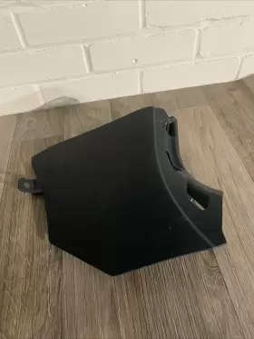 66900-JK600 INFINITI Right Front Kick Panel Cover G35 Rwd