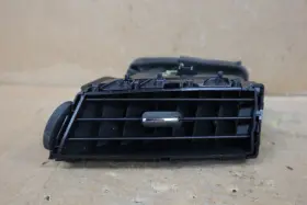 68751JK00C INFINITI Left Air Vent