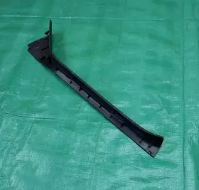 76953-AL500 INFINITI Right Front Kicking Plate G35 #3
