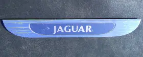1R83-13244-AA JAGUAR Rear Door Sill Scuff Plate Cover Emblem