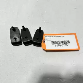 T2H15502 JAGUAR Xe Trunk Quarter Panel Tie Down Hook #3