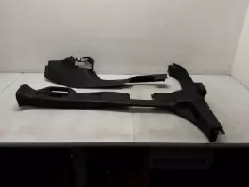 131.CH9A21 JEEP Jt Gladiator Passenger Door Sill Pillar