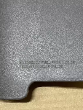 55030944 JEEP Zj Rear Cargo Wheel Cover Fuel Filler Access #3