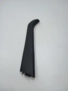 7355793270 JEEP Rear Left Door Window Frame Bezel Cover