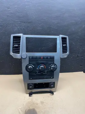 P55037979AF JEEP Center Heater Climate Control Cherokee
