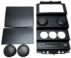 VP7DHX-4404302-BBW JEEP Center Dash Radio Bezel Panel Cover