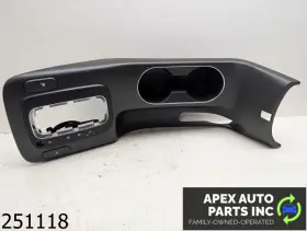 774.KI1F15 KIA Shifter Bezel Console Surround Forte