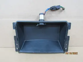 84684-3E510 KIA Front Console Tray Power Outlet Sorento