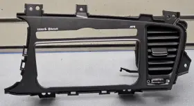 84740-2T510CA KIA Center Dash Radio Stereo Display Bezel