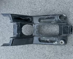 FJV50019OPVA LAND ROVER Center Console Shifter Bezel Cup #2