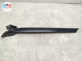 LR092716 LAND ROVER Velar Front Right Pillar Outer Applique #2