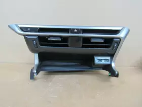 55680-0E080 LEXUS Center Dashboard Air Vent RX350