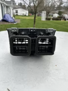 58860-50040 LEXUS Rear Center Console Air Vent LS460 #2