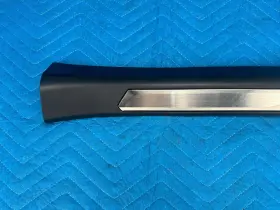 67913-50160 LEXUS Front Passengers Door Scuff Plate LS500H #3