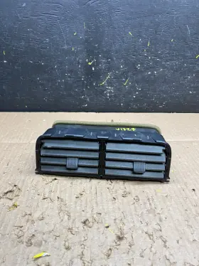 7A13-19C894 LINCOLN Center Dashboard Ac Heater Air Vent Dg