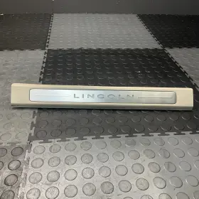 EJ7BS13201 LINCOLN Mkc Front Left Driver Sill Scuff Cover