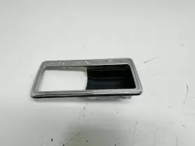 M30324610 LINCOLN Interior Handle Bezel Rear Navigator #2