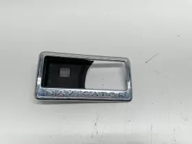 M30324610 LINCOLN Interior Handle Bezel Rear Navigator