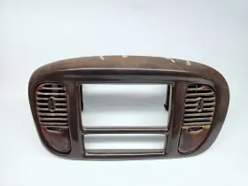 XL74-7804302-BFW LINCOLN Wood Grain Center Dash Radio Vent #2