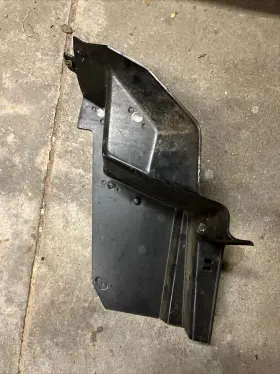 1875862 MARKENLOS Glove Right Panel Lower E28 Bmw