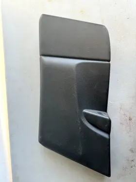 0670040376 MASERATI Levante Left Lh Driver Pillar Cover Panel