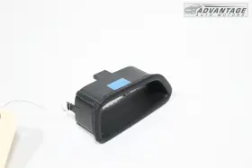105804240C MASERATI Ghibli Front Left Door Grab Handle Bezel #2