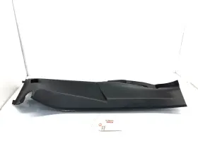 670040379 MASERATI Levante Right Passenger Rear Pillar Cover