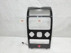 981336680 MASERATI Dash Radio Bezel Quattroporte