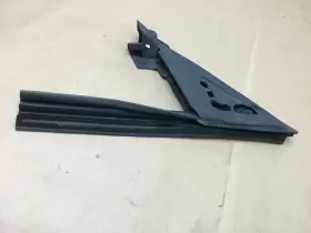 D43-D43 MASERATI Ghibli Front Left Driver Door Mirror Rubber #3