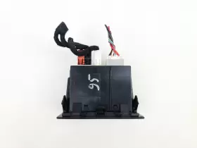 D09H-66-9U0A MAZDA Center Console Usb Port Jack Control CX-9 #2