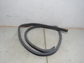 1406970351 MERCEDES Rear Door Body Molding Seal Rubber Left