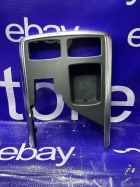 1666801817 MERCEDES Center Console Storage Cover Coin Tray