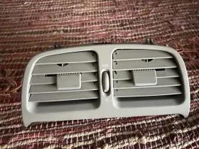 20883003547206 MERCEDES Center Dashboard Air Vent W208 CLK320