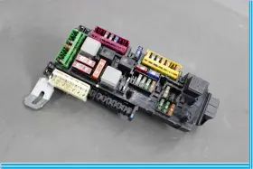 2129004022 MERCEDES Rear Module Relay Fuse Box E350 #2