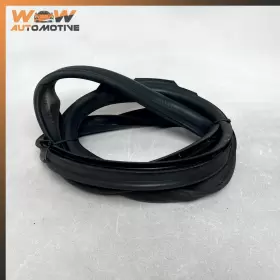 2217500598 MERCEDES Rear Tailgate Rubber Seal W221 S550