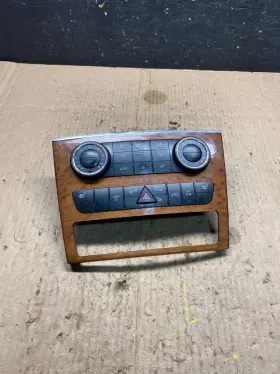 A2519063400 MERCEDES Heater Climate Control Switch Dg GL450