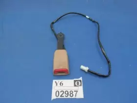 7000B238 MITSUBISHI Seat Belt Buckle Left Driver Front End