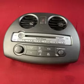 MN121302HA MITSUBISHI Radio Control Panel Dash Cd Player Ac