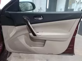 204.DA1P12 NISSAN Rh Front Door Interior Panel Maxima
