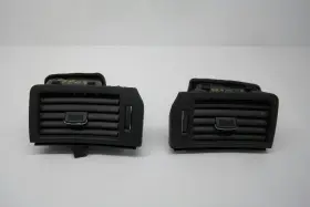 225.DA1412 NISSAN Left Right Front Air Vents Quest