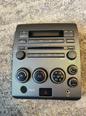 28098-7S215 NISSAN Armada Radio Climate Heater Control Bezel