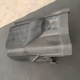 284B8CD700 NISSAN Ipdm Fuse Box Cover Holder 350Z