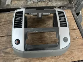 68259-ZL01C NISSAN Radio Bezel Climate Dash Panel Cracked