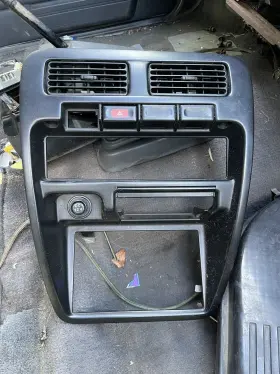 68260-75P00 NISSAN Hardbody Center Dash Bezel