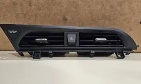 682U25RL0A NISSAN Kicks Dash Dashboard Center Dual Vent Sv