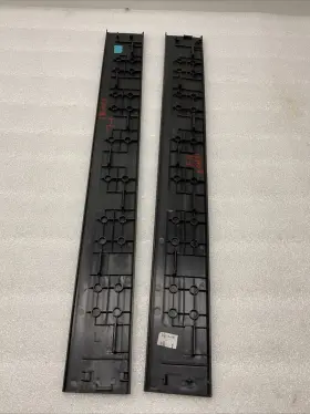 769B5-7S000 NISSAN Armada Door Sill Scuff Plates #3