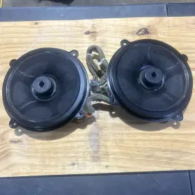 79922-JF22A NISSAN Gtr Bose Rear Speakers R35