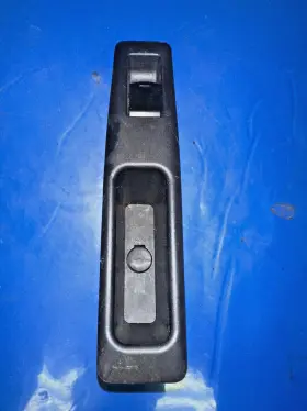 82960-JM00A NISSAN Rear Right Door Window Switch Bezel Rogue
