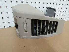 P19680 NISSAN Front Driver Ac Vent Murano